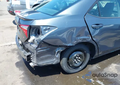 2015 Toyota Corolla S Plus z USA, uszkodzony, nr VIN 5YFBURHE9FP200259